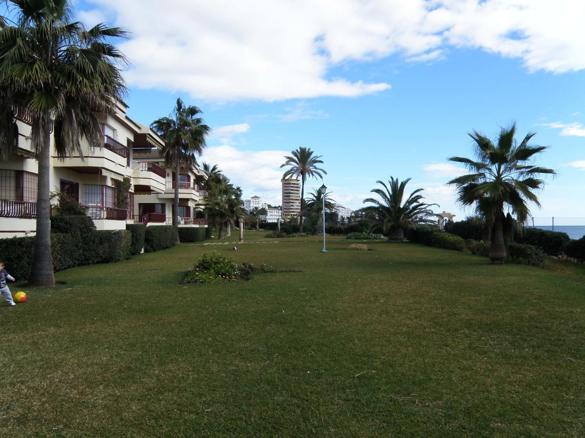 Apartamento en la playa Apartamento Mijas Costa Exterior foto